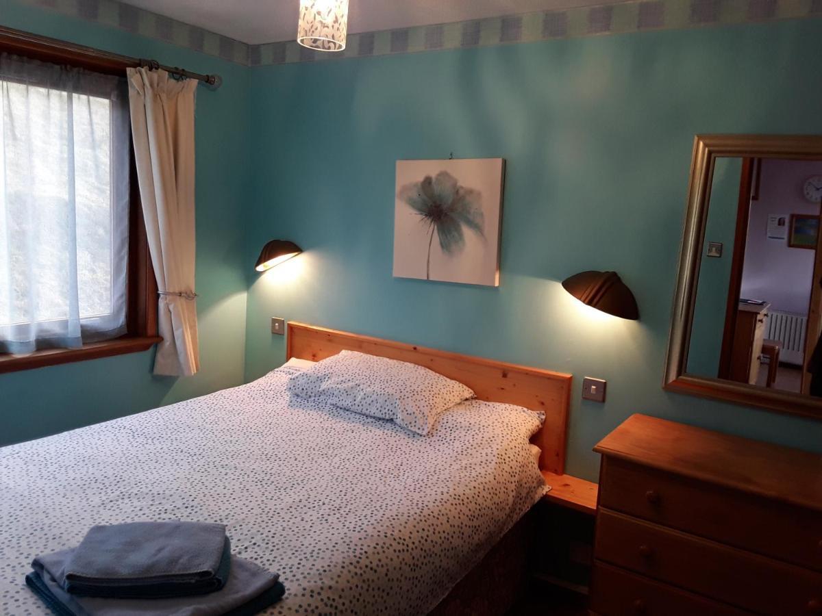 Easterhoull Chalets Scalloway Esterno foto