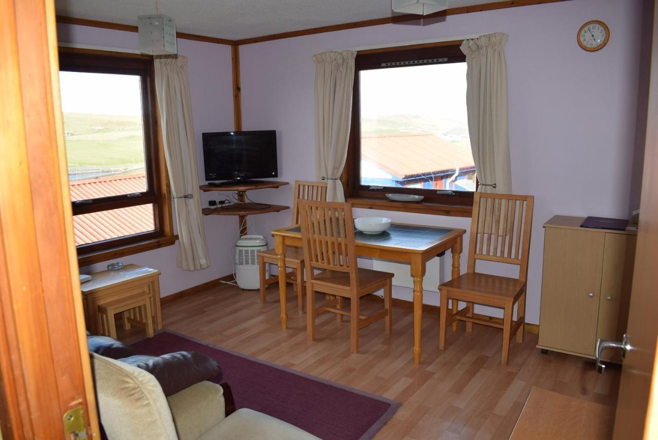 Easterhoull Chalets Scalloway Esterno foto