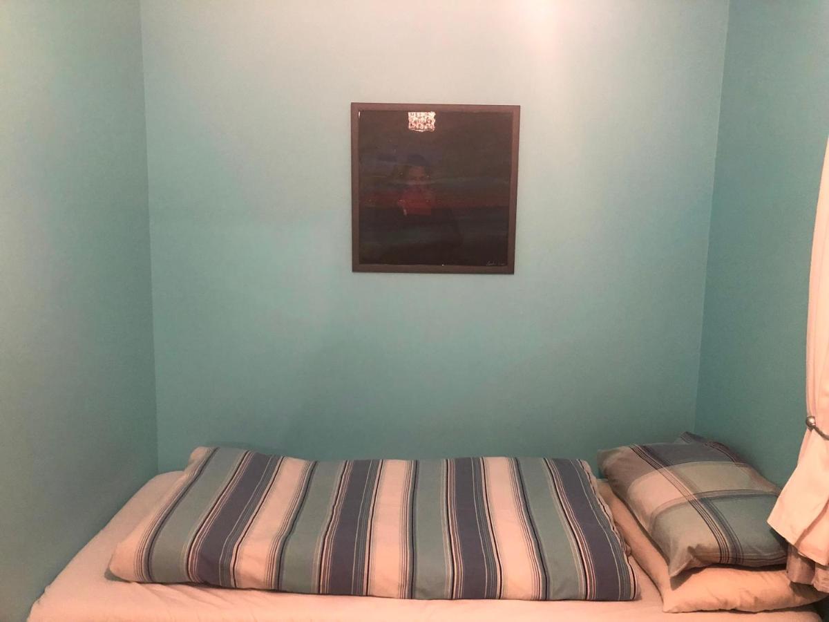 Easterhoull Chalets Scalloway Esterno foto
