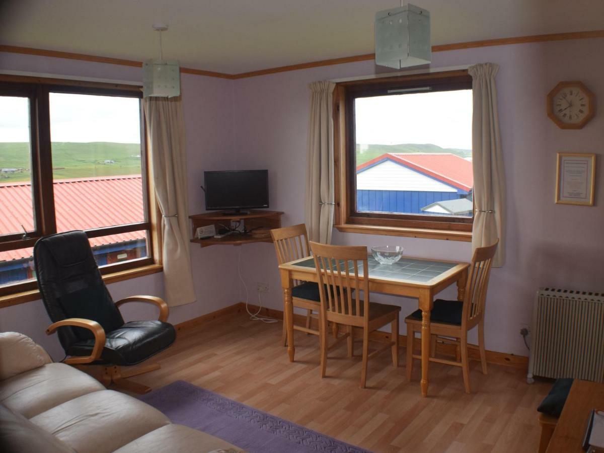 Easterhoull Chalets Scalloway Esterno foto