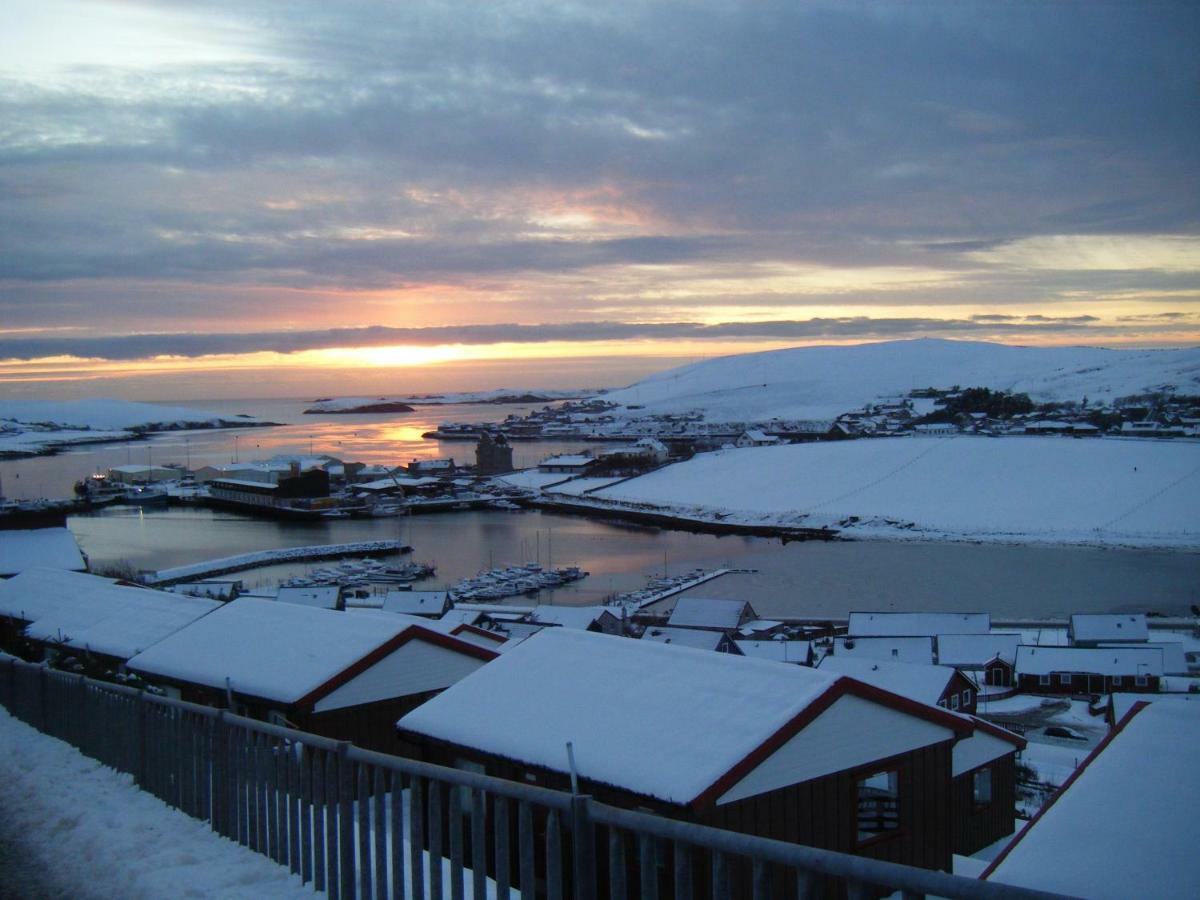 Easterhoull Chalets Scalloway Esterno foto